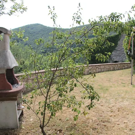 Antico Casale Di Vermontana Bed and breakfast