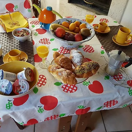 Bed & Breakfast Antico Casale Di Vermontana